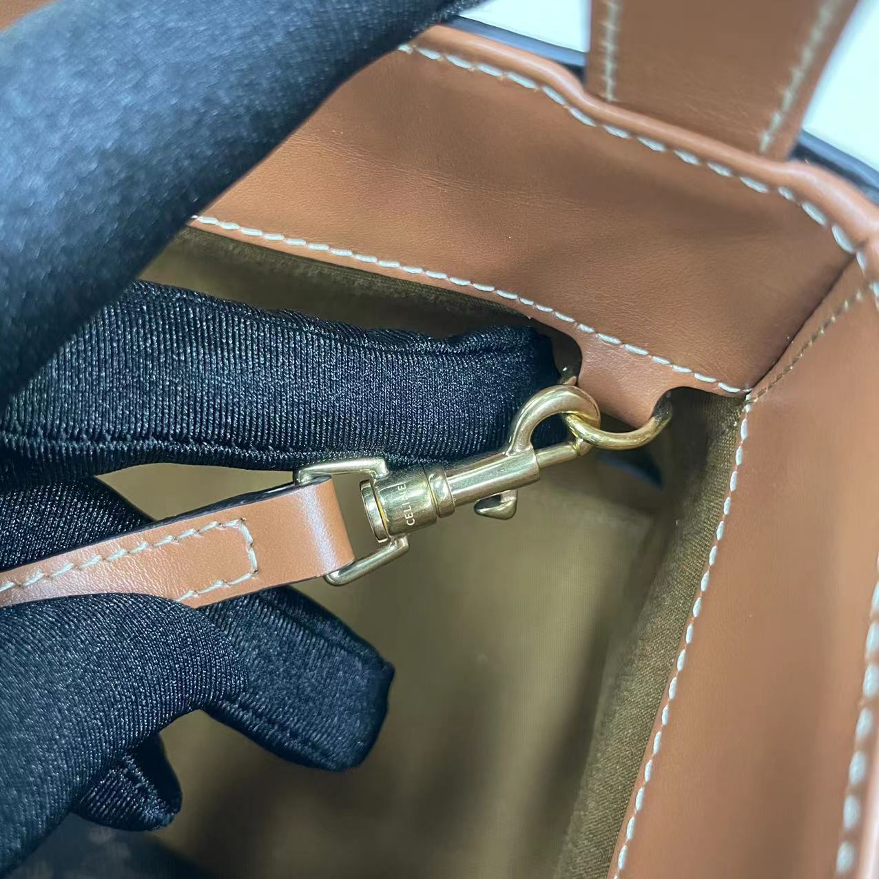 Top Quality Cuir Triopé Canvas Cube Bag Triumph Tan For Women 6in/15cm 199202EIN.04LU