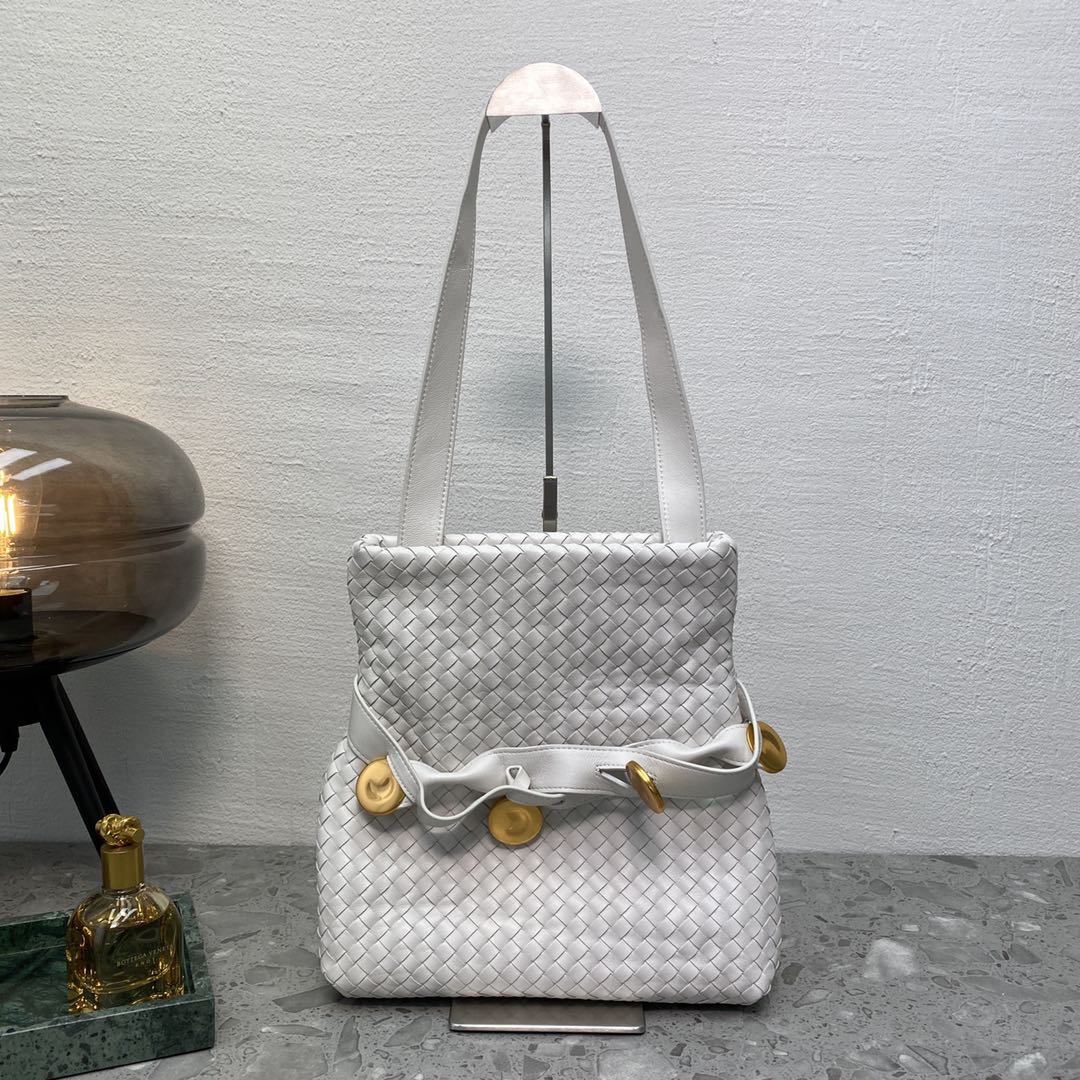 Top Quality Intrecciato Shoulder Bag White, For Women, Women’s Bags 10.2in/26cm