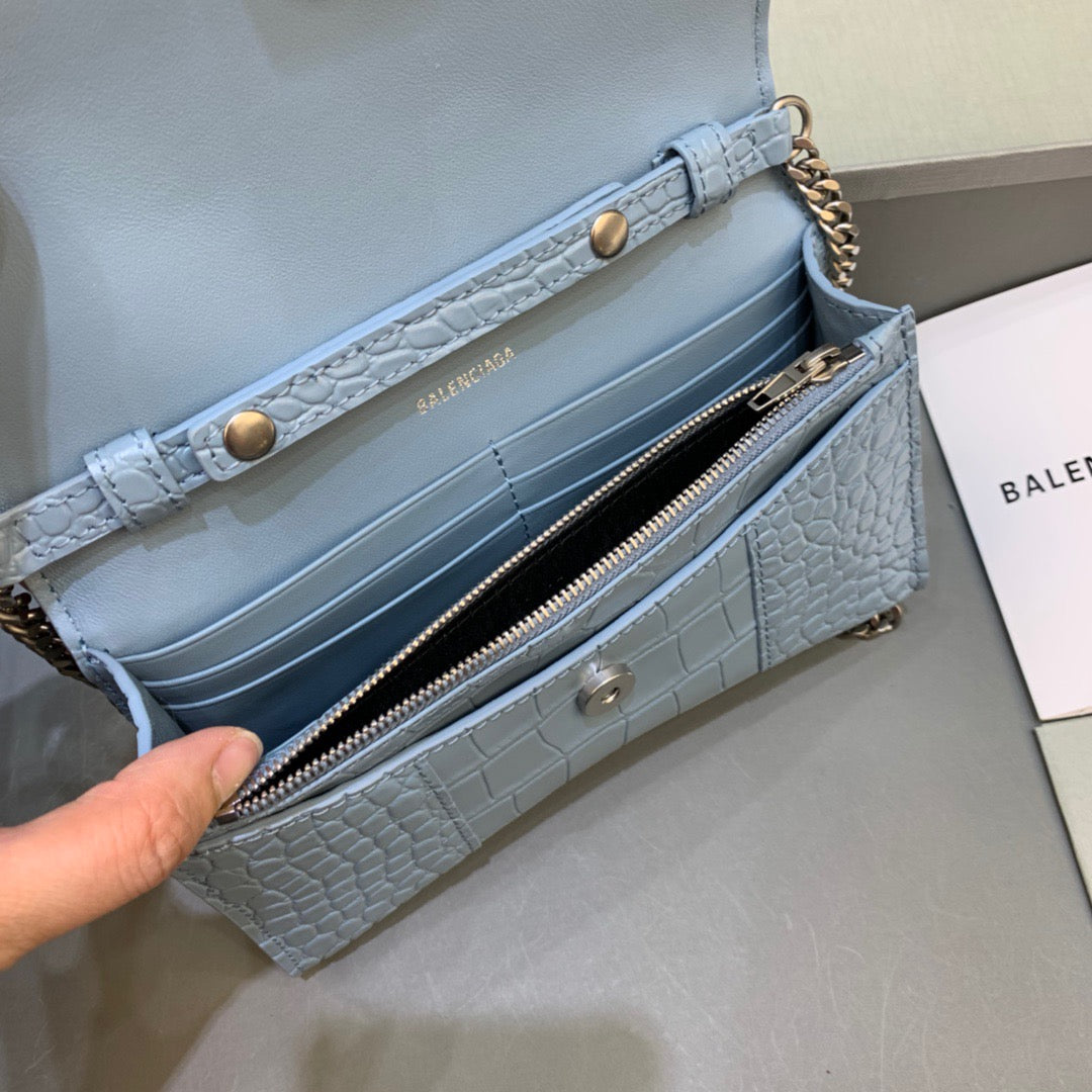Top Quality Hourglass Wallet On Chain in Blue, For Women,  Bags 7.6in/19cm