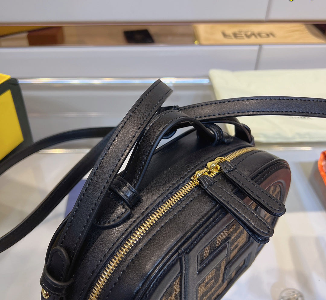 EN - New 1:1 rep  Bags FEI 242
