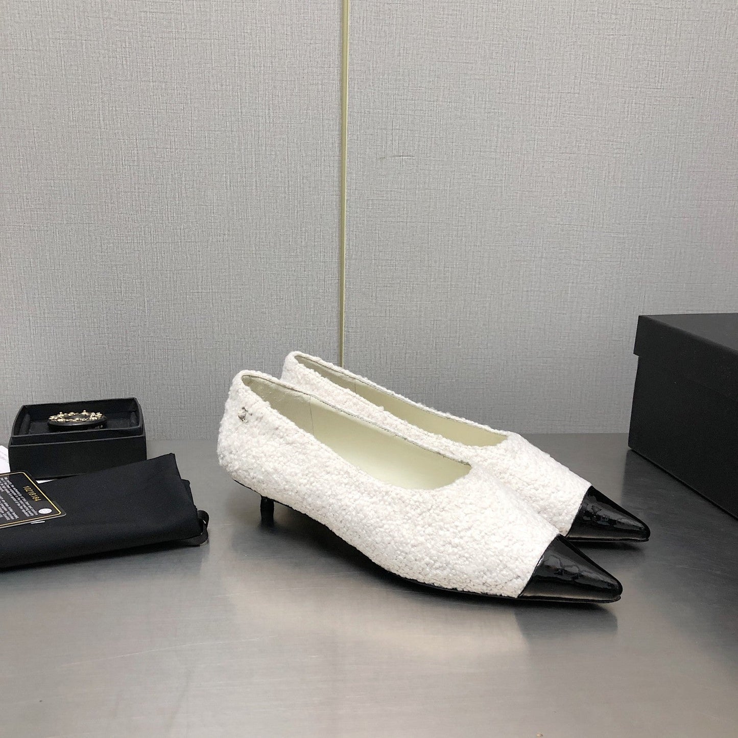 New 1:1 rep CHL High Heel Shoes 063
