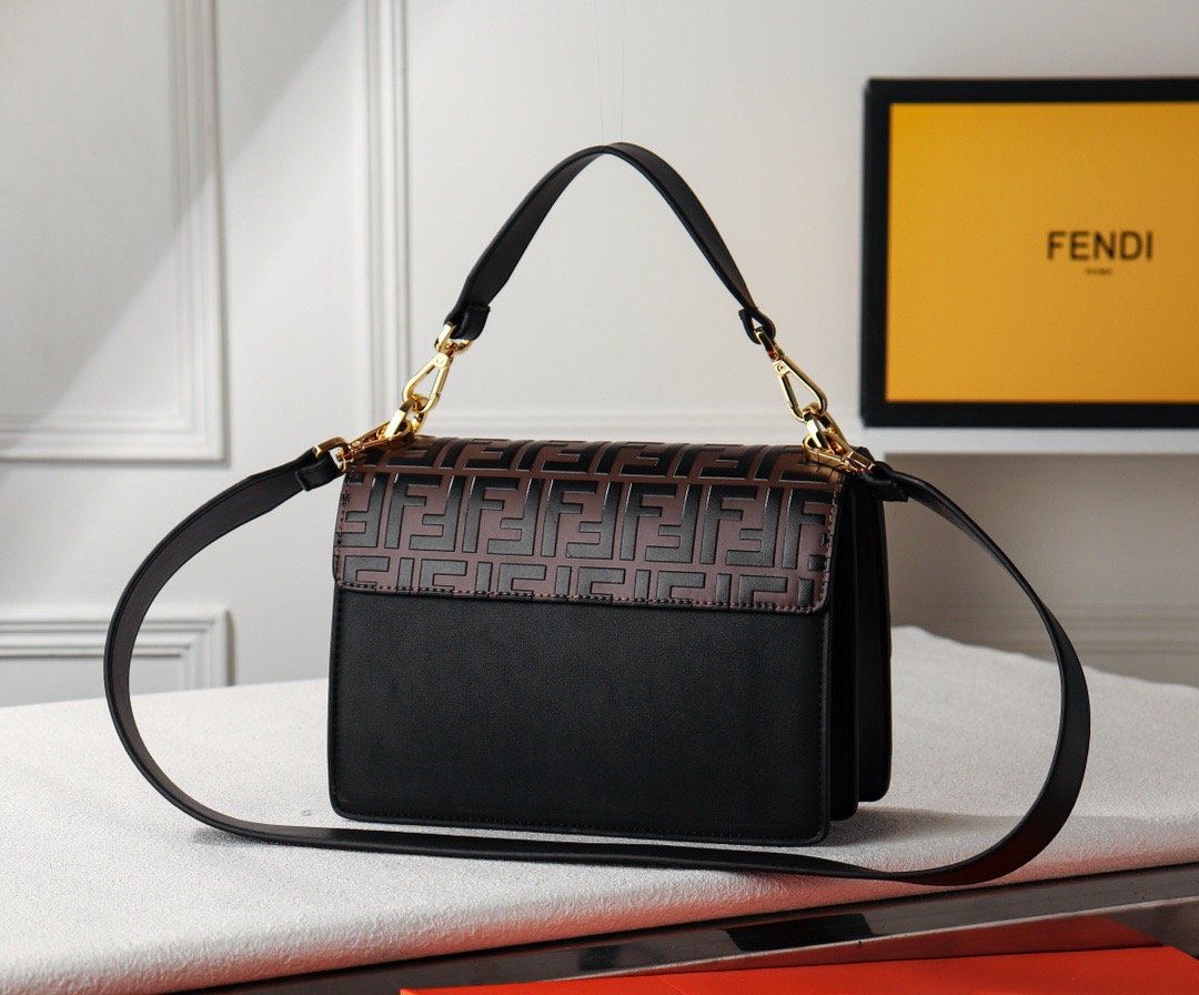 EN - New 1:1 rep  Bags FEI 072