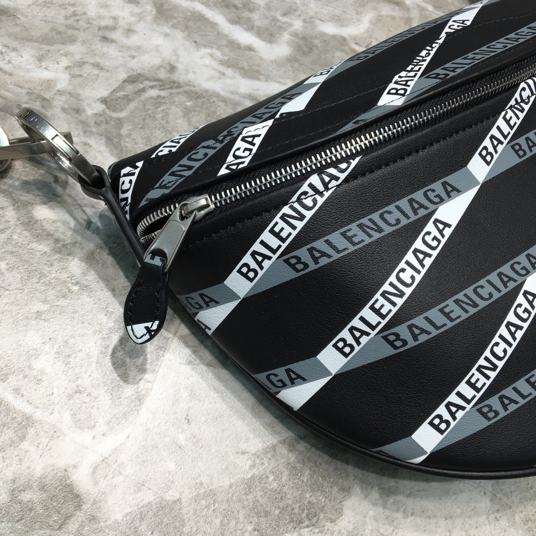 Top Quality Souvenir XXS Belt Bag In Black, For Women,  Bags 11.8in/30cm