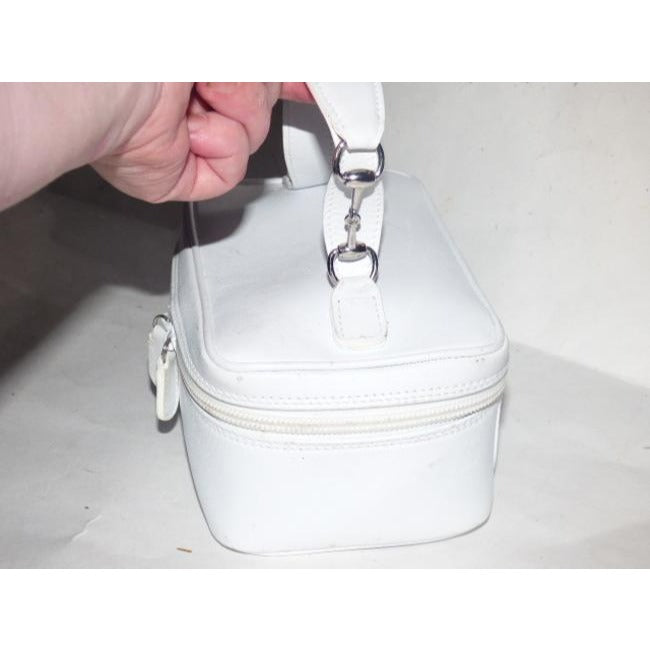 Gucci   White Leather Zip Top Satchel