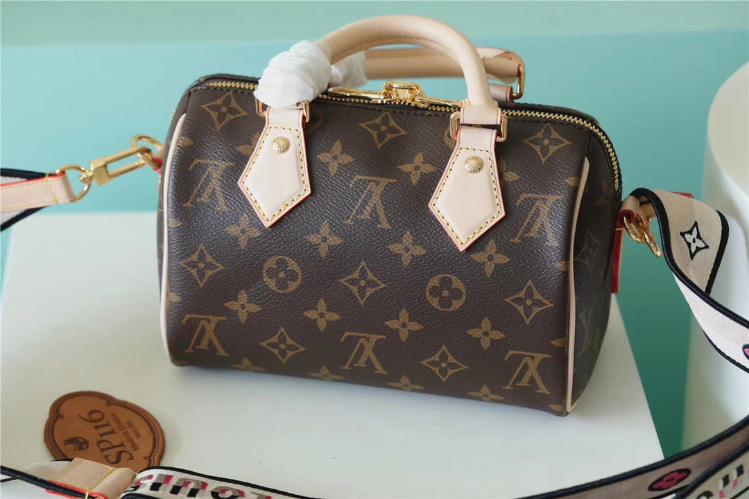 Top Quality Speedy Bandouliere 20 Monogram Canvas Black For Women,  Shoulder And Crossbody Bags 20cm/7.9in Top Quality M46234