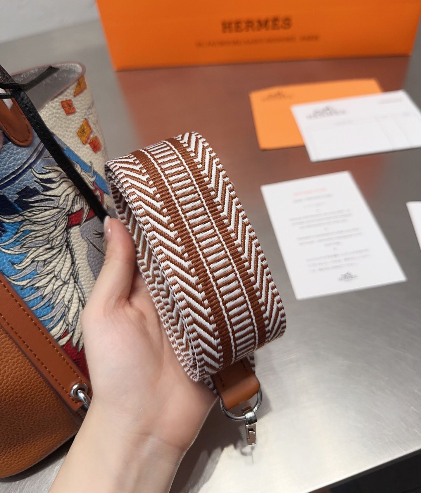EN - New 1:1 rep  Bags HM 145