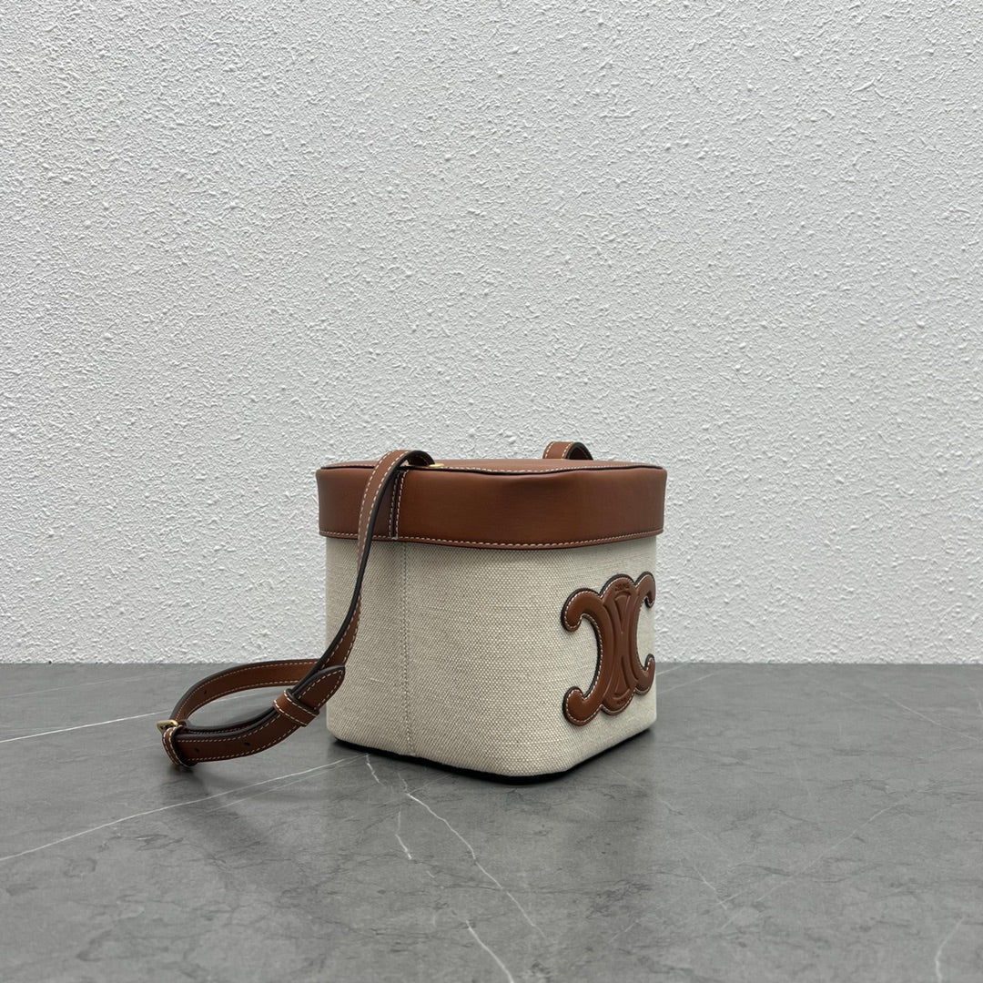 Top Quality MeTop Qualityum Box Cuir Triomphe In Textile Natural / Tan For Women 6in/16cm 199252ETop Quality.02NT
