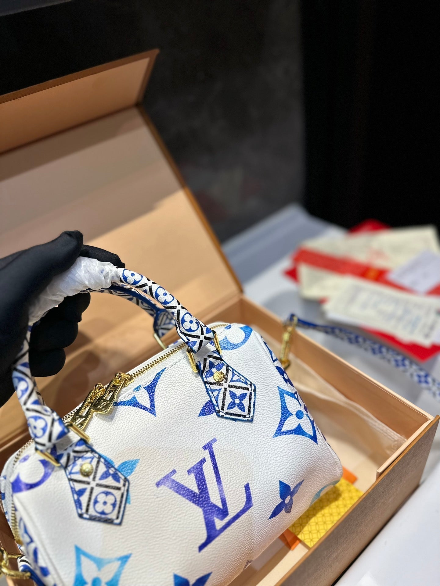 New 1:1 rep Lux Bags LUV 899