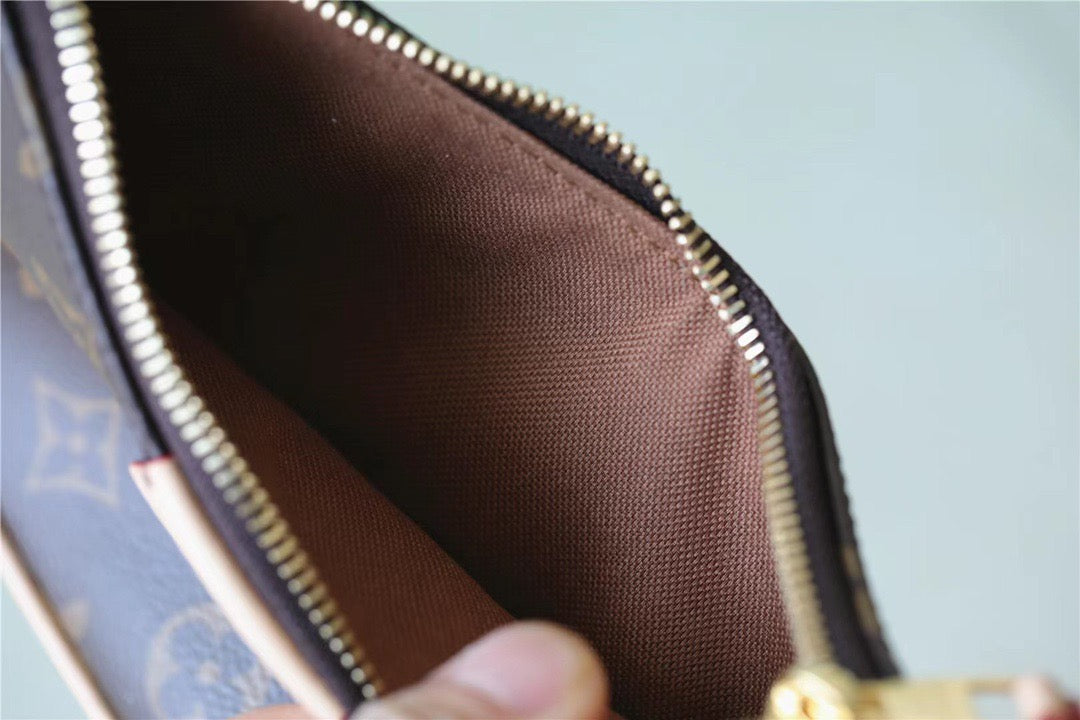 Top Quality Easy Pouch On Strap Monogram Canvas For Women,  Shoulder And Crossbody Bags 19cm/7.5in Top Quality