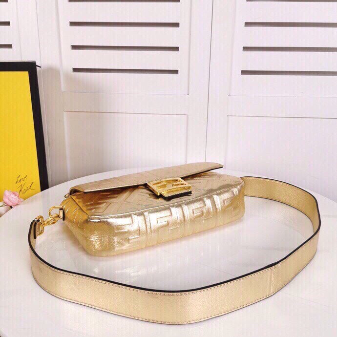 Top QualityTop Quality Baguette Chain Midi Medium Gold Bag For Woman 26cm/10in