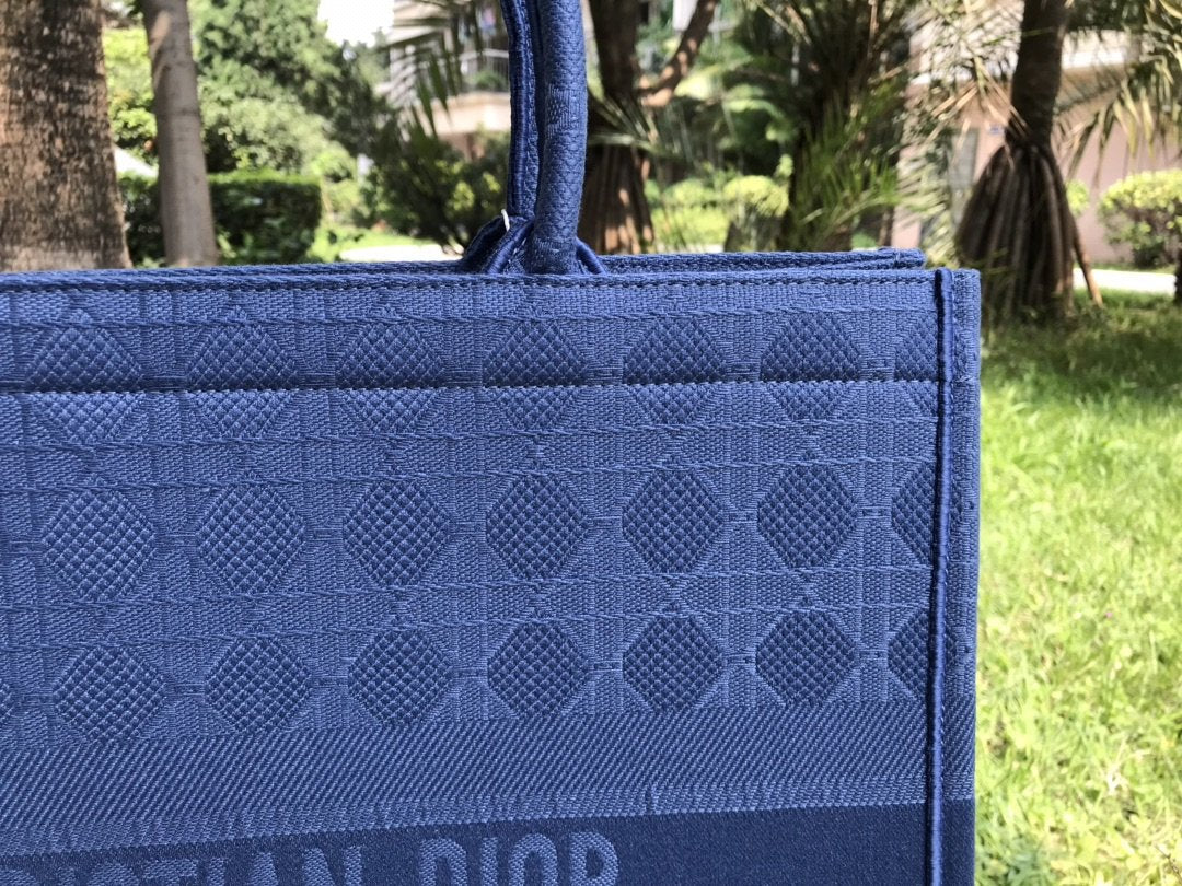 EN - New 1:1 rep  Bags DIR 252