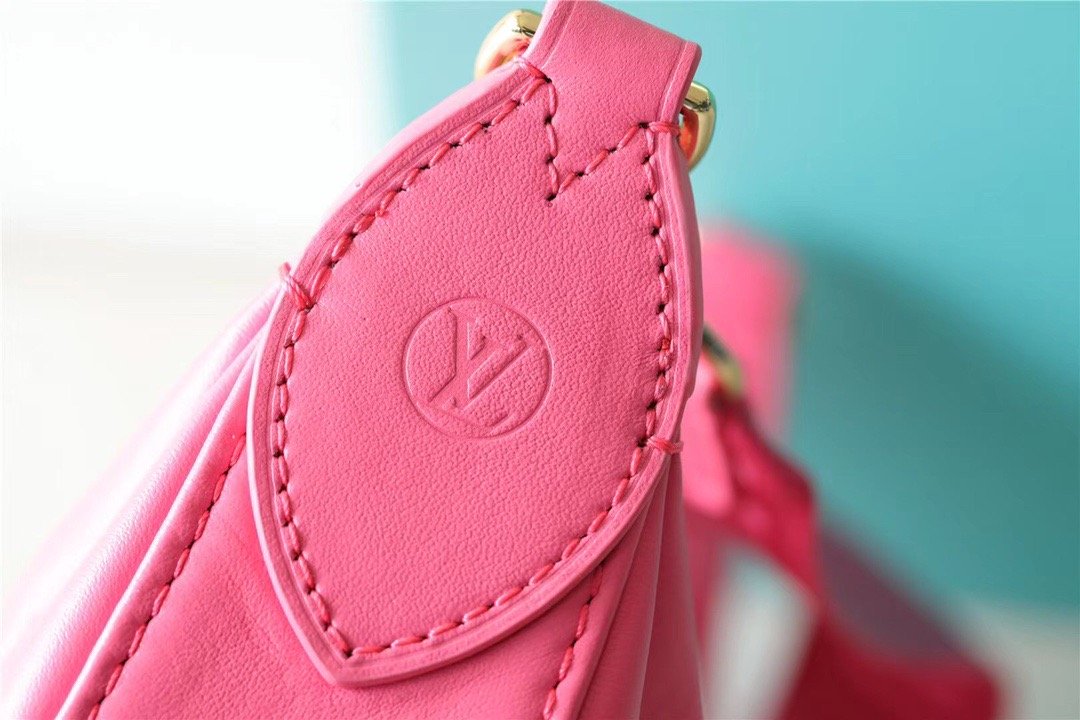 Top Quality Over The Moon Bag Handbags For Women In Dragon Fruit Pink 10.8in/28cm Top Quality M59915