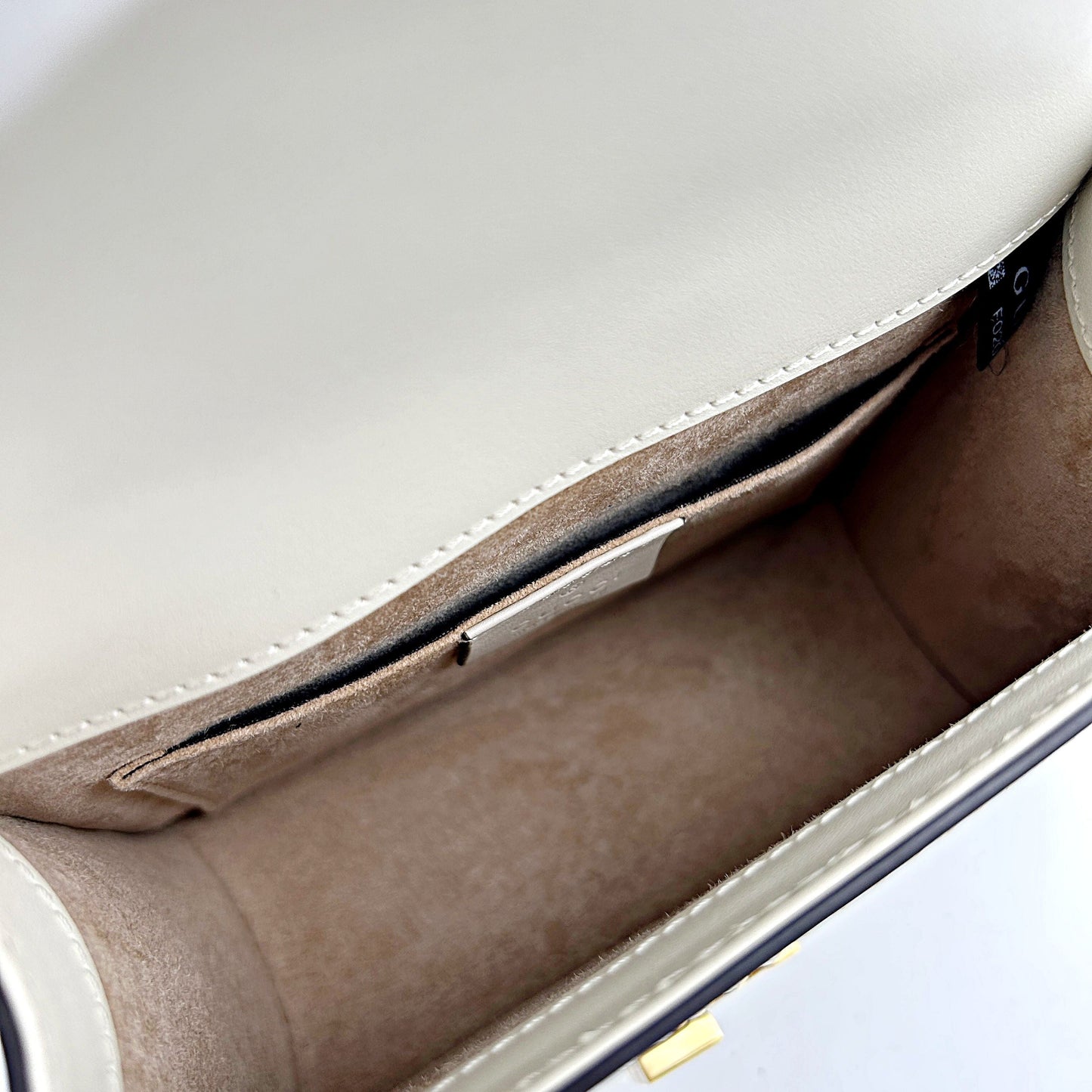 Gucci White Leather   Web Mini Sylvie Chain Shoulder Bag guht