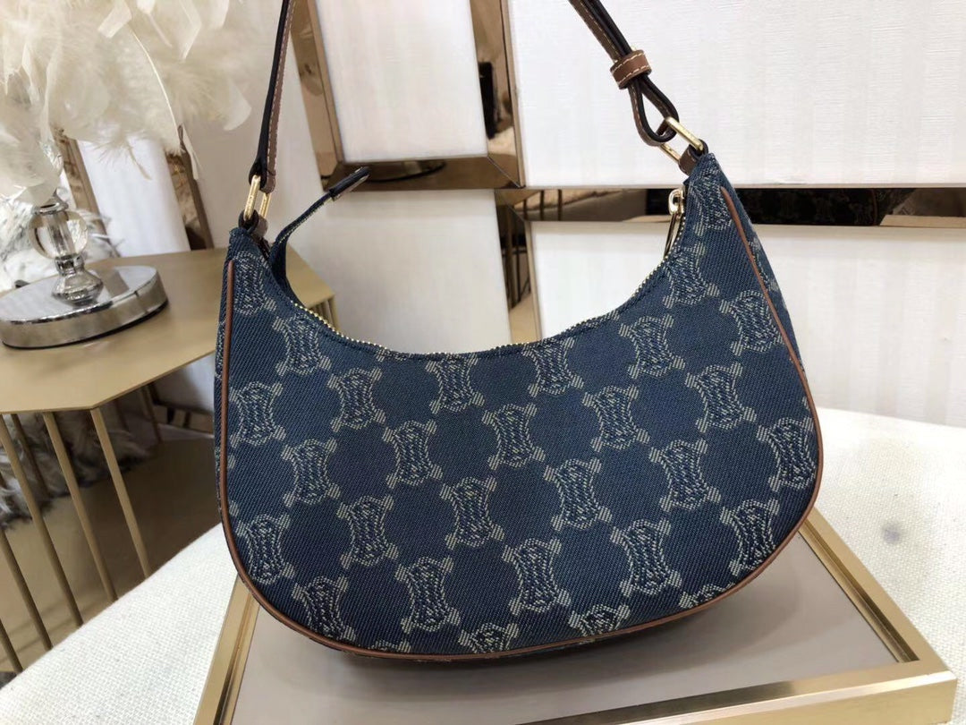 Top Quality Ava Bag In Triomphe Canvas XL Denim For Women 9in/23cm
