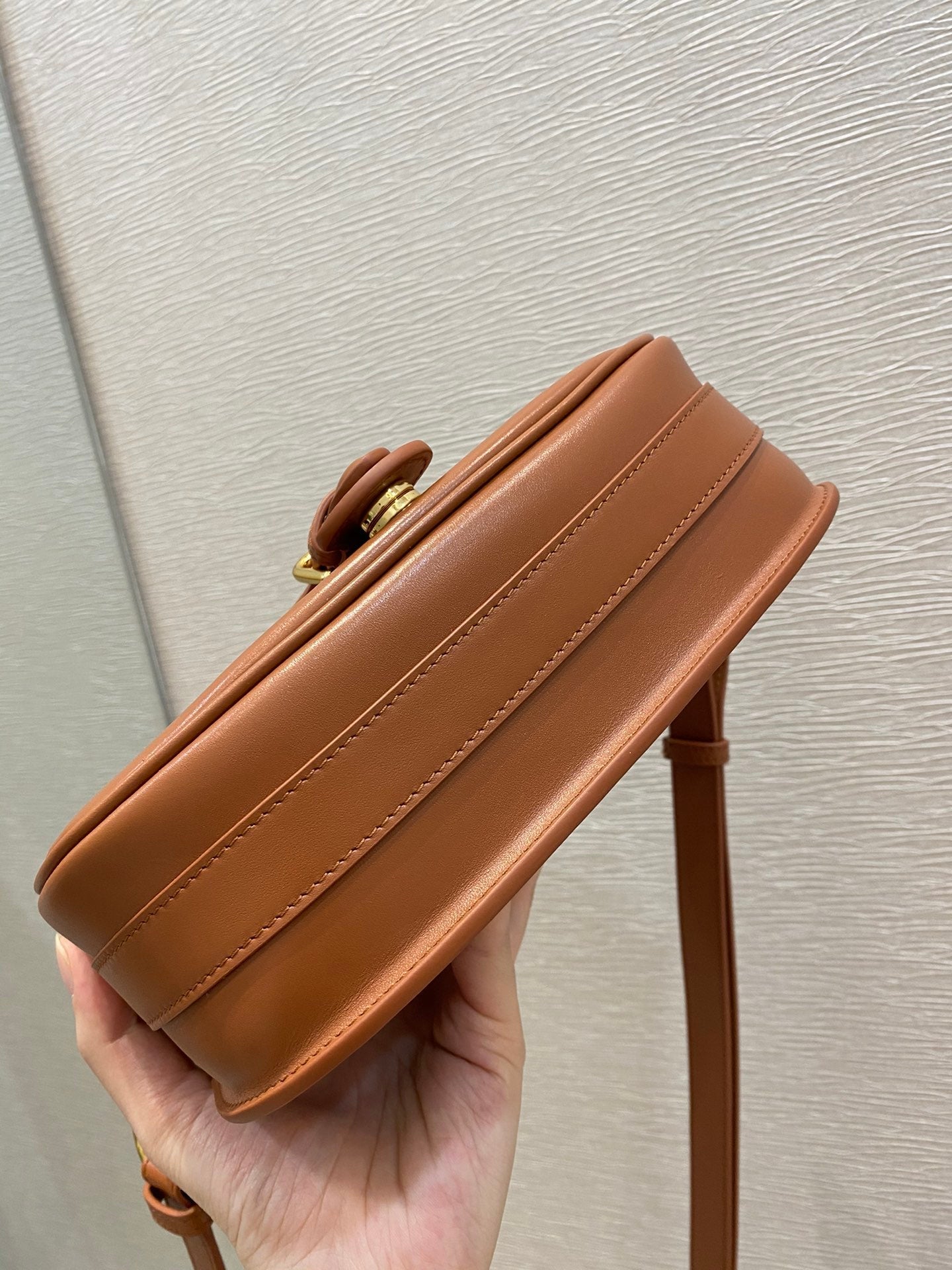 Top Quality Brown MeTop Qualityum Bobby Bag For Women 22cm/9in