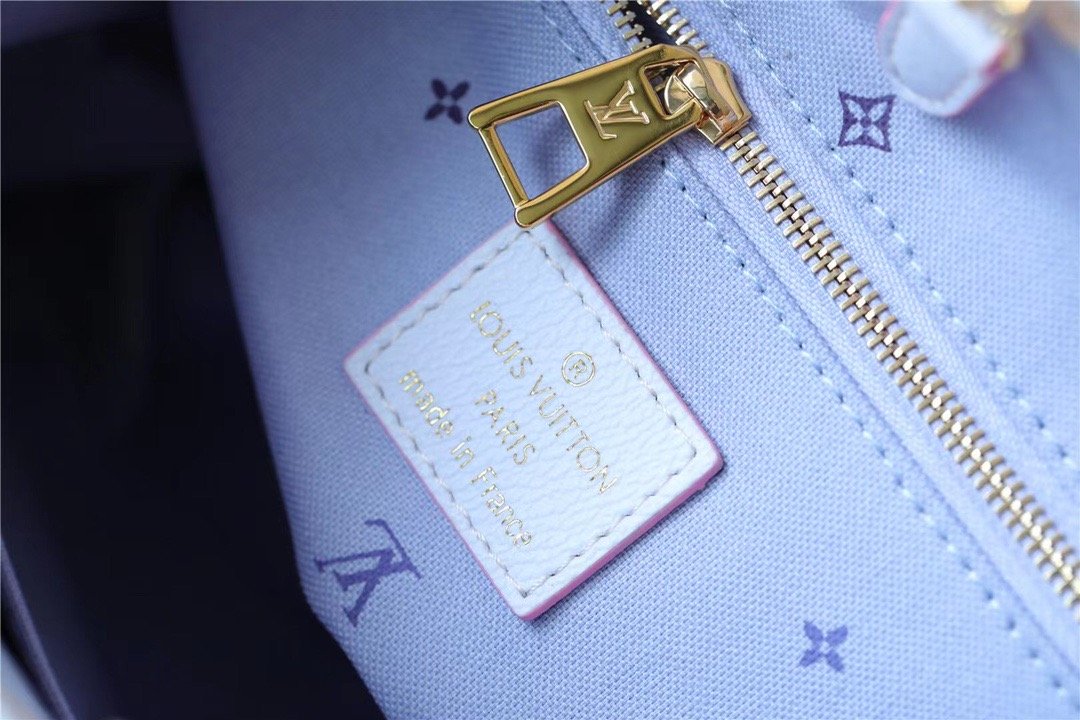 Top Quality Onthego PM Tote Bag In Monogram Canvas Sunrise Pastel For Women 25cm Top Quality M59856