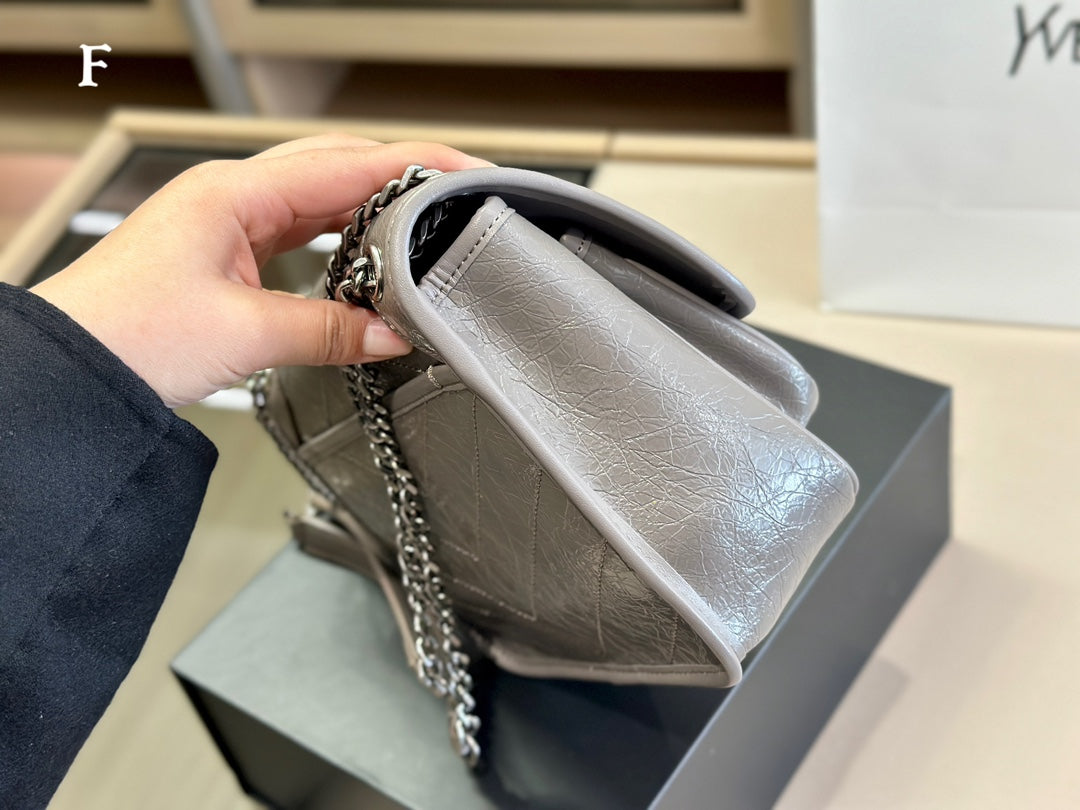 EN - New 1:1 rep  Bags SLY 373