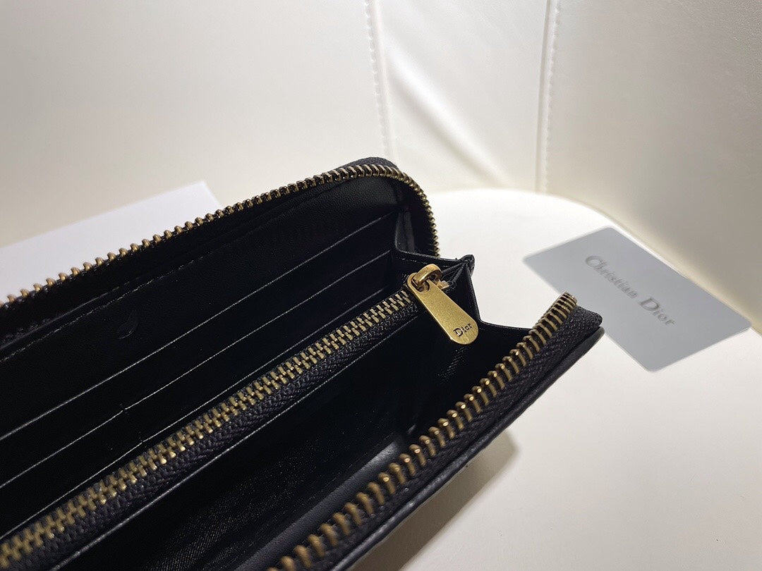EN - New 1:1 rep  Wallet DIR 008