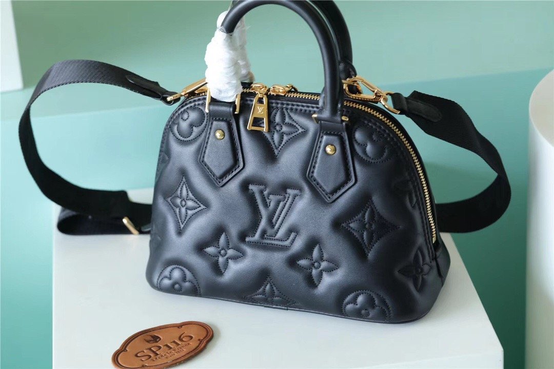 Top Quality Alma BB Bag Handbags,  Shoulder and Cross Body Bags For Women In Black 9.6in/25cm Top Quality M59793