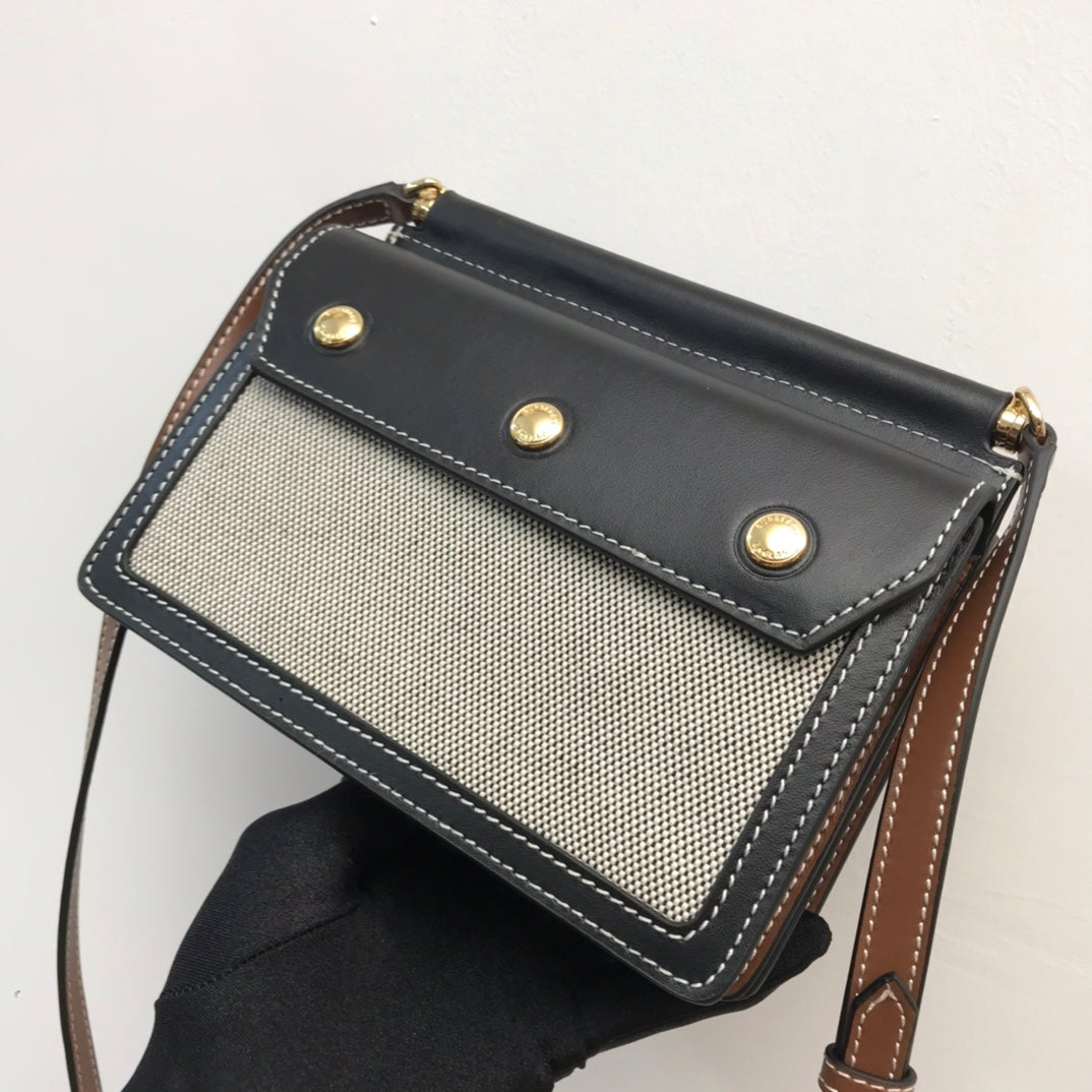 Top Quality Mini Horseferry Print Title Bag With Pocket Detail Black For Women, Bags 7.5in/19cm 80428521
