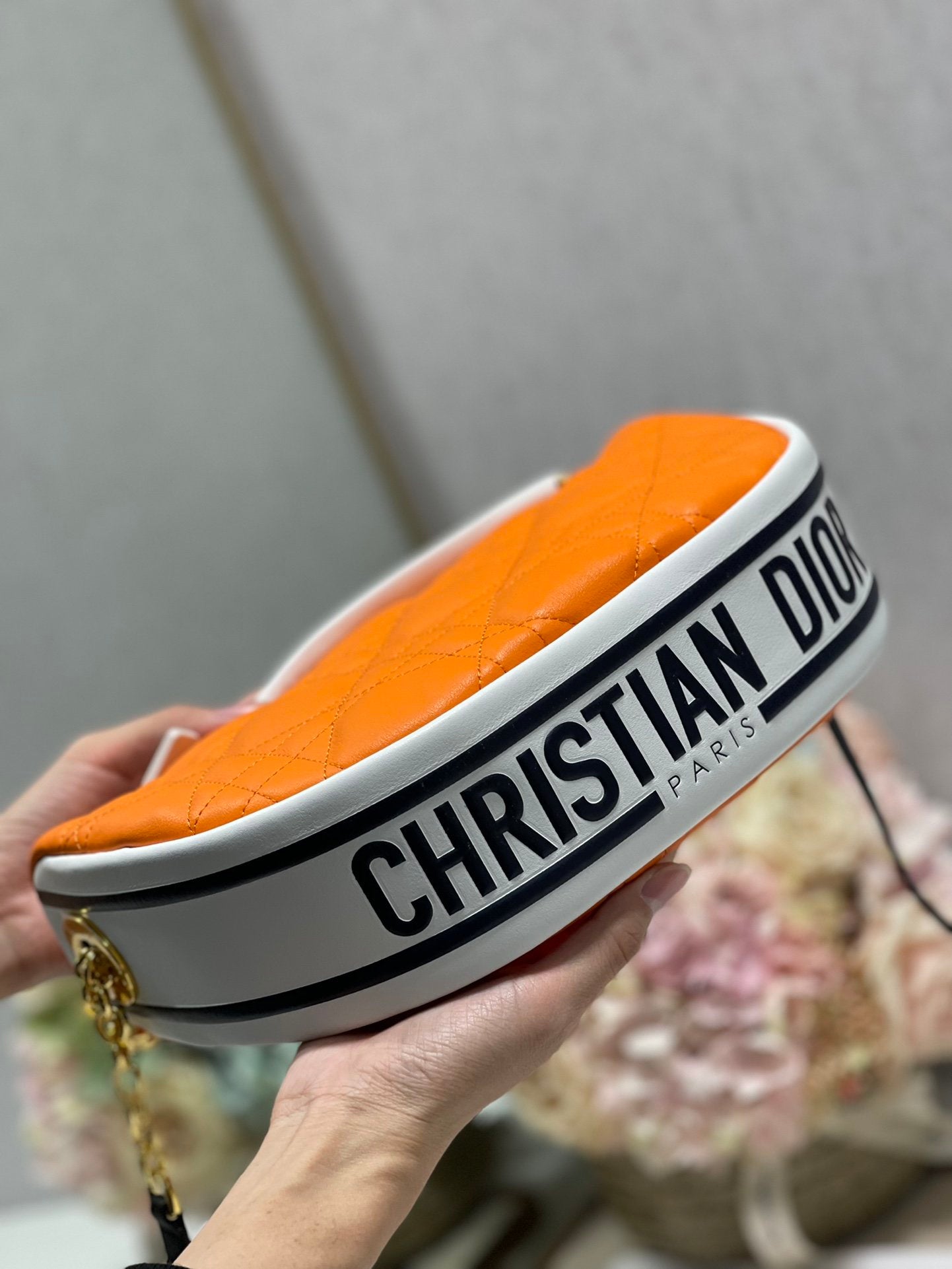 Top Quality MeTop Qualityum Vibe Hobo Bag, Orange Handbags, Crossbody Bags, 30cm CD