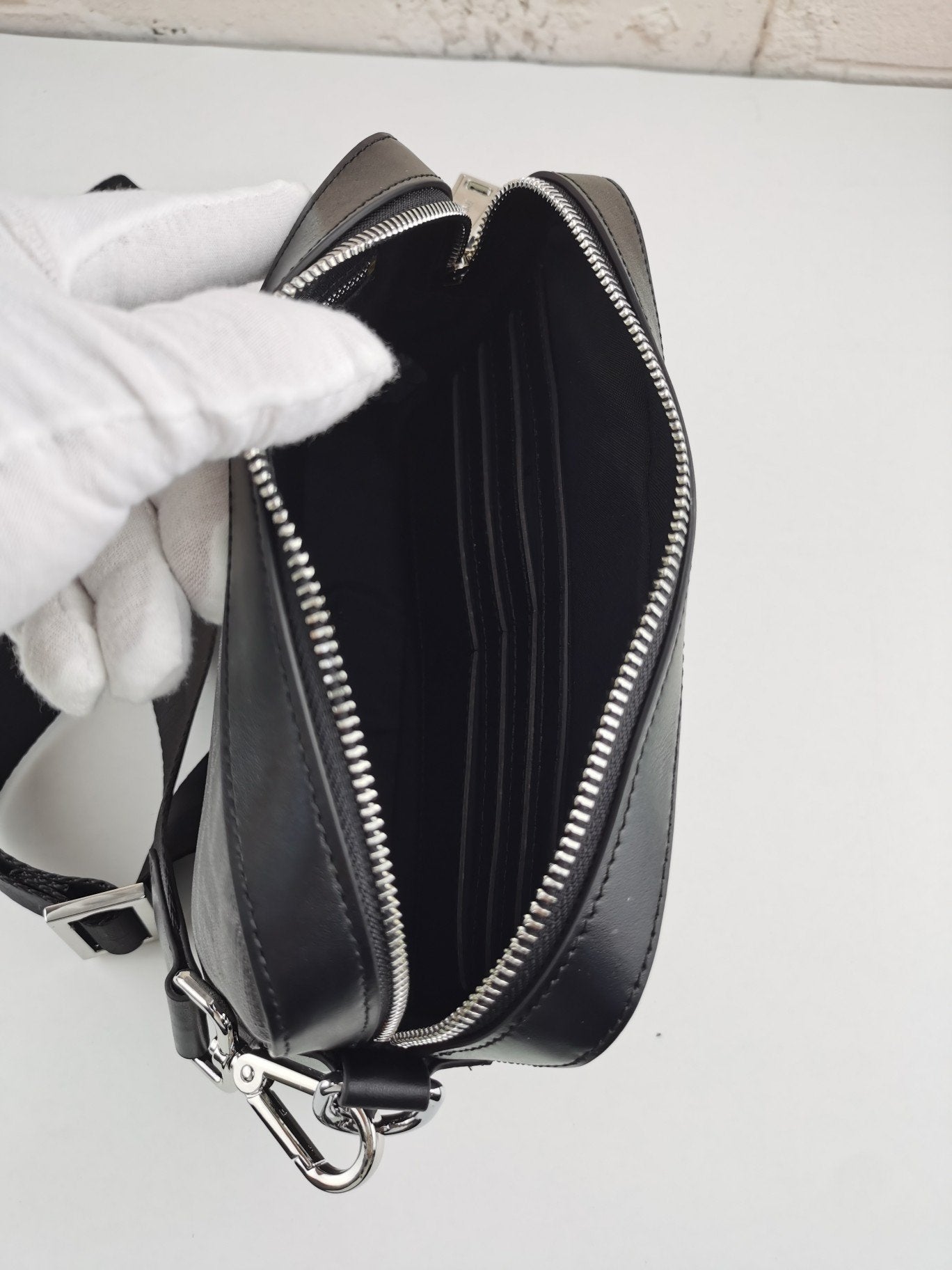 EN - New 1:1 rep  Bags FEI 175