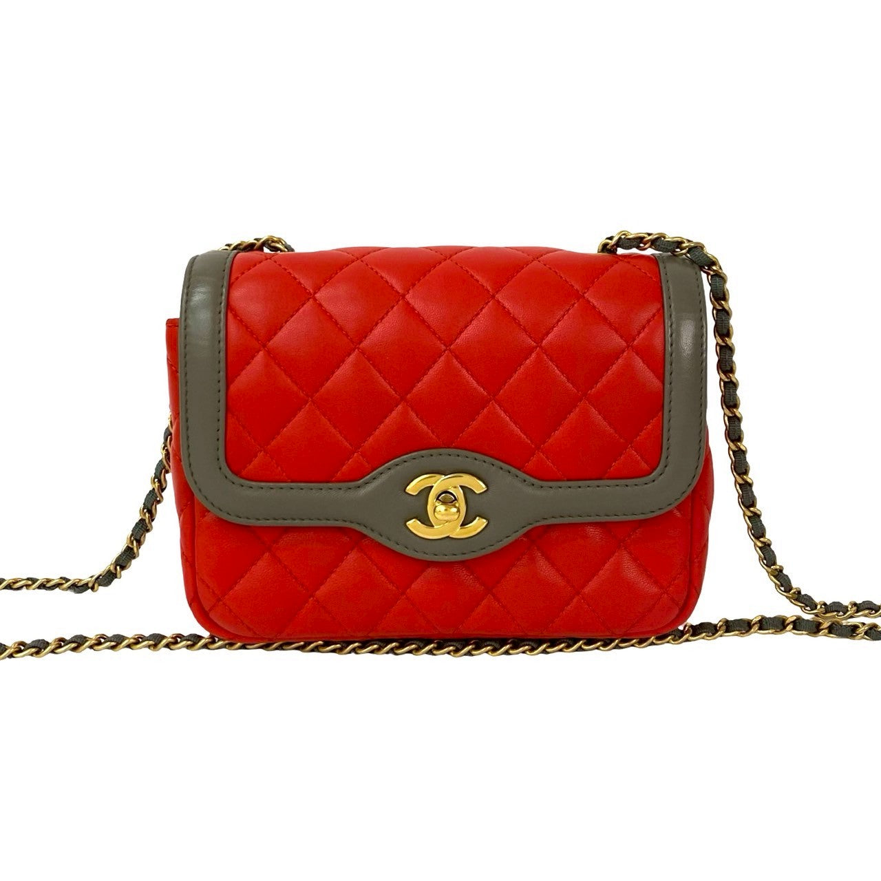 Chanel Matelassé Lambskin Shoulder Bag