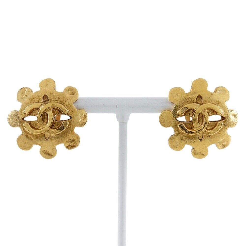 Chanel Coco Mark Earring   Plated