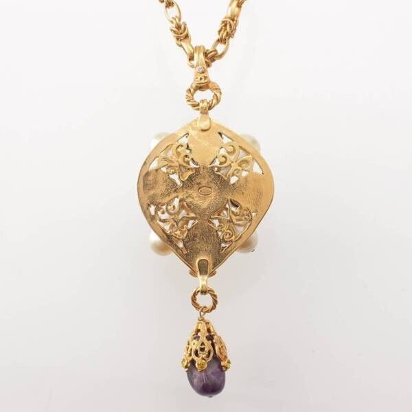 Chanel 05A Coco Mark Amethyst Pearl