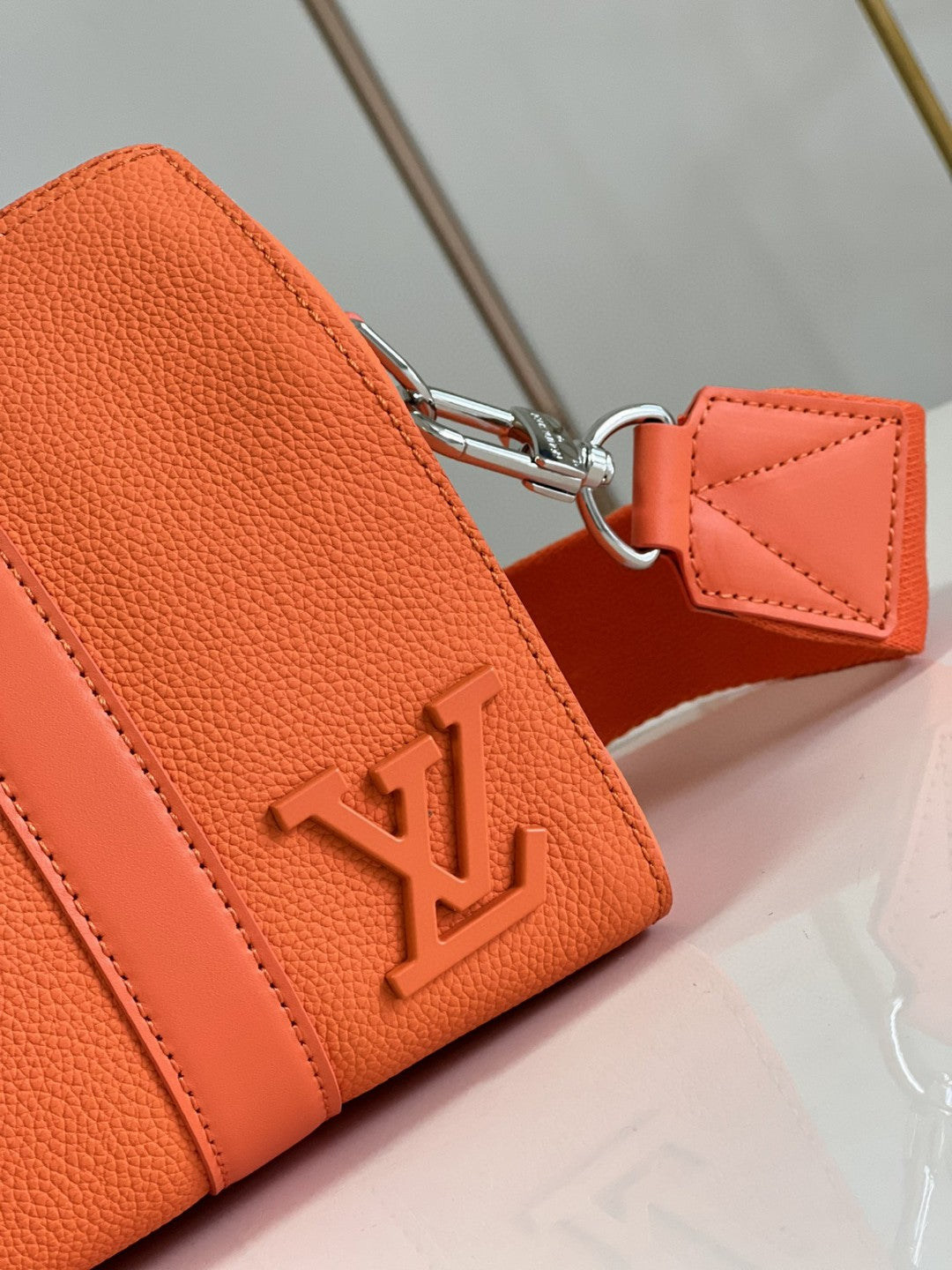Top Quality City Keepall Aerogram Orange For Men, Bags, Shoulder And Crossbody Bags 10.6in/27cm Top Quality