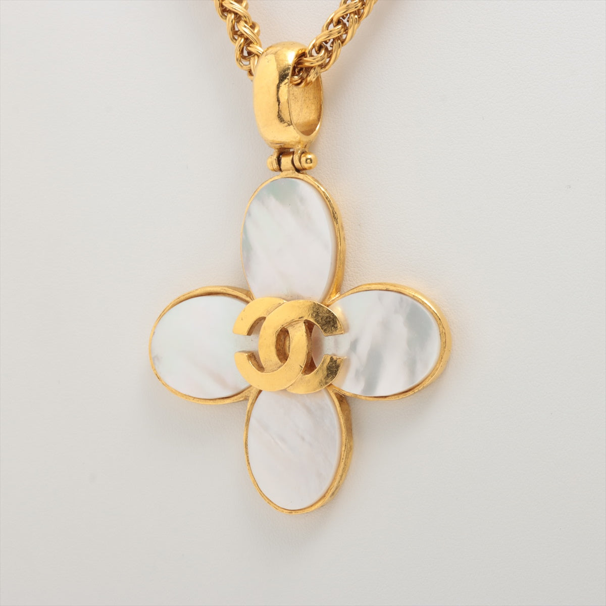 Chanel Coco 95A Necklace GP G