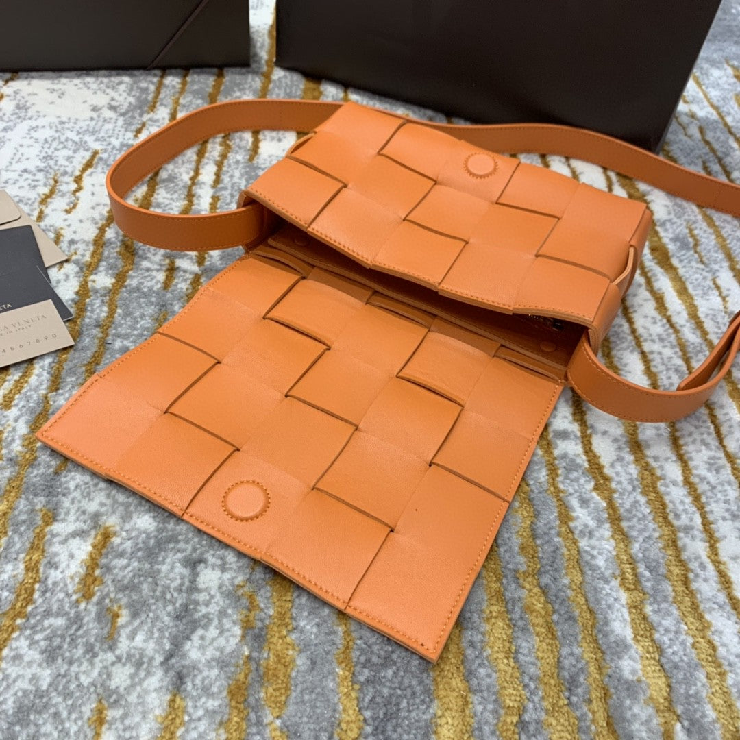 Top Quality Cassette Bag For Women 9.1in/23cm In Tangerine 578004VMAY17003