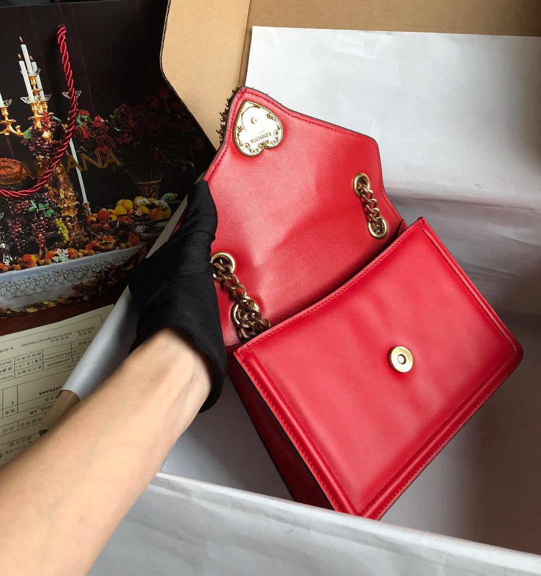 Top Quality Medium Devotion Bag Red For Women 8.1in/20.5cm Top Quality