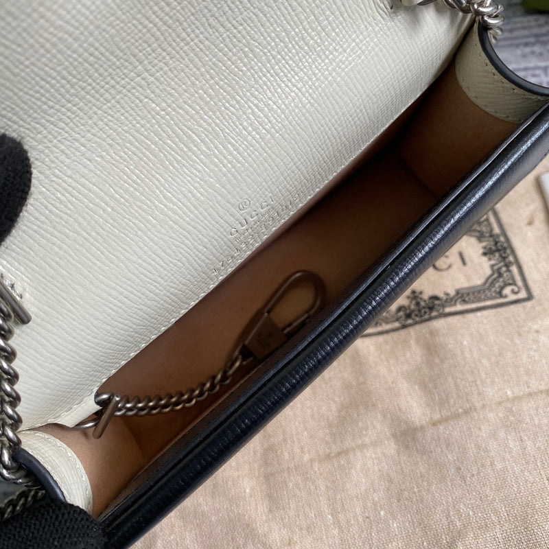 Top Quality -  Bags - 1798