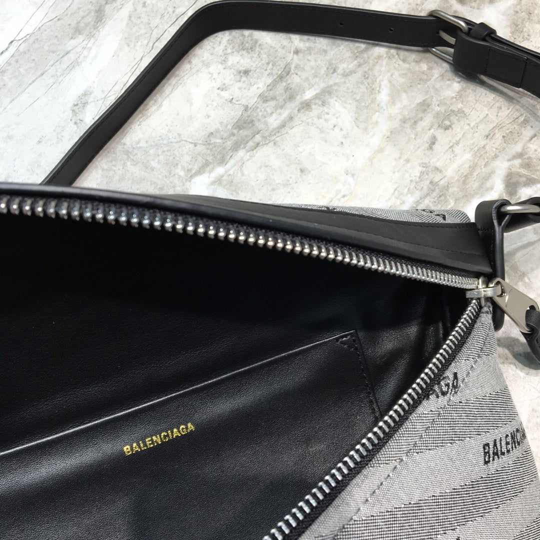 Top Quality Souvenir XS Belt Bag In Gray, For Women,  Bags 9.5in/24cm