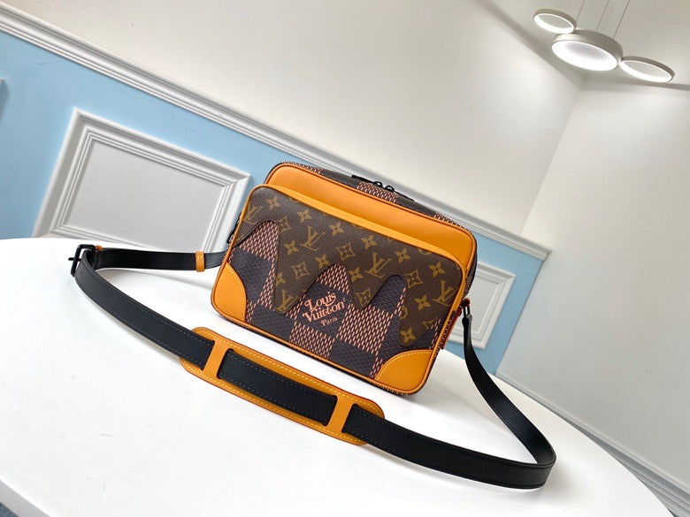 Top Quality Messenger Nil Damier Ebene Canvas And Monogram Canvas For Men, Bags 10.6in/27cm Top Quality N40359