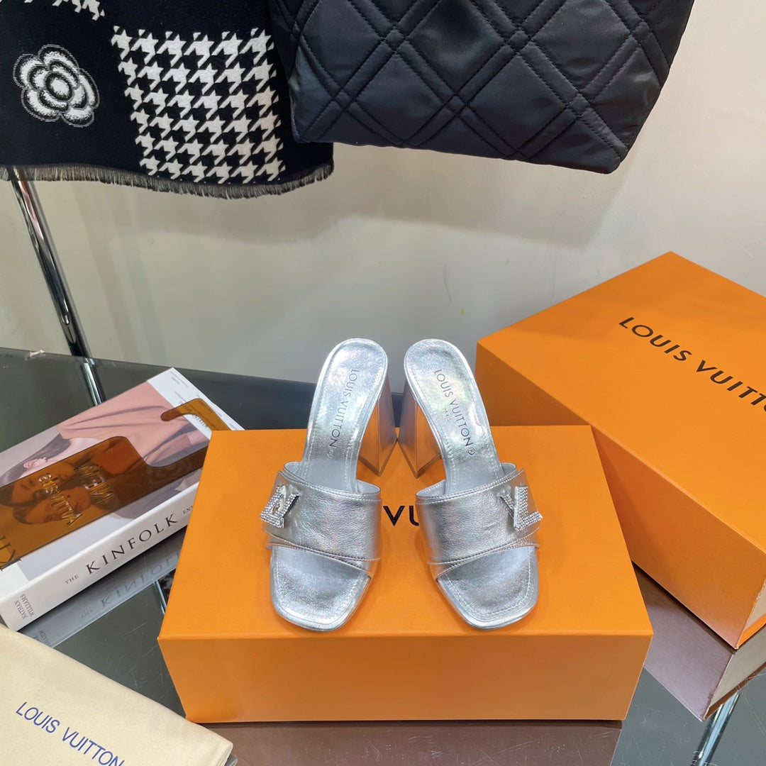 New 1:1 rep LUV High Heel Shoes 024