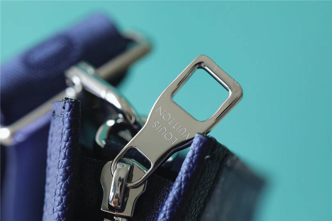 Top Quality Gaston Wearable Wallet Monogram Blue For Men, Bags, Shoulder And Crossbody Bags 8.7in/22cm Top Quality M81431