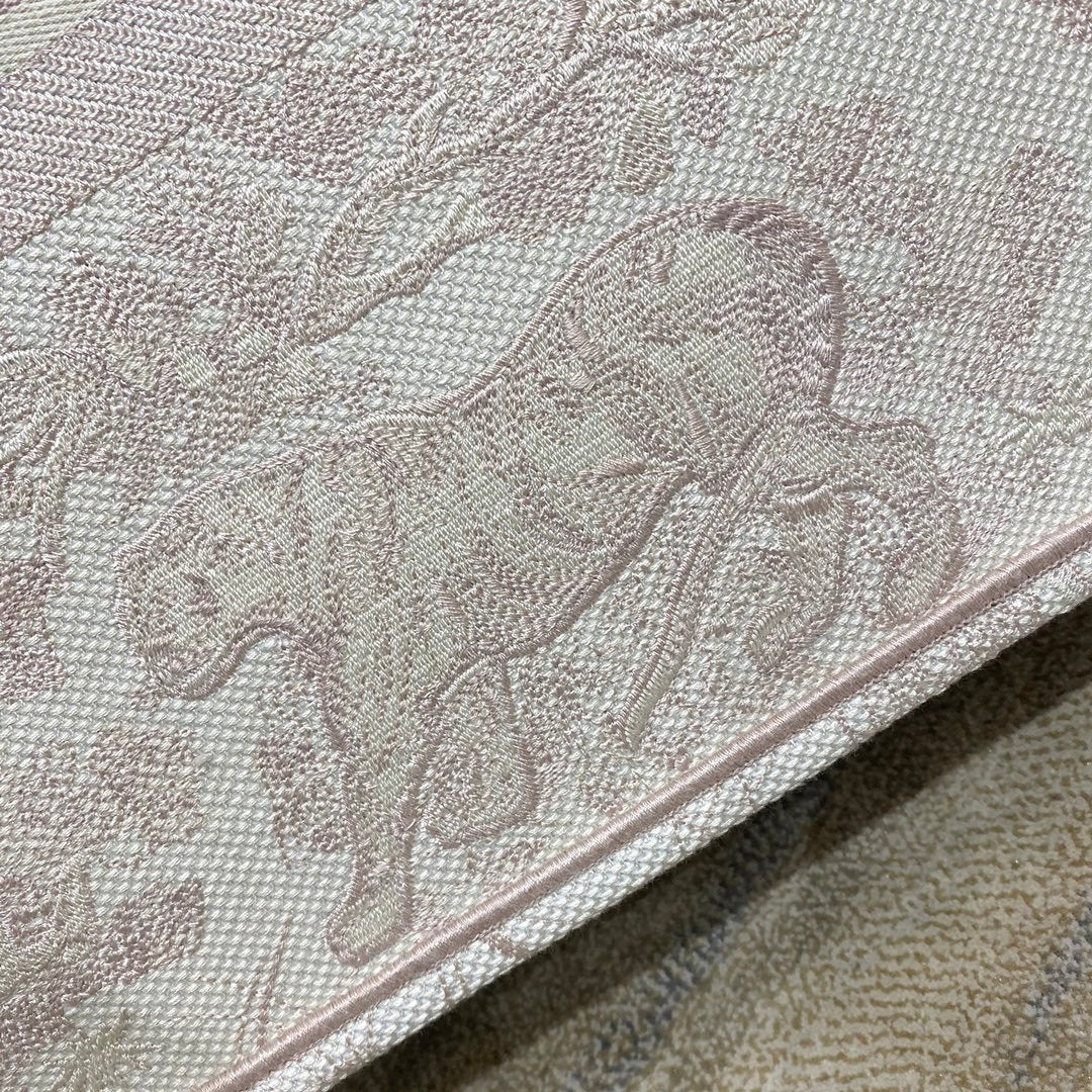 Top Quality Large Book Tote Pink Toile de Jouy Embroidery, Light Pink, For Women Womens Handbags, 42cm CD M1286ZTDT_M956