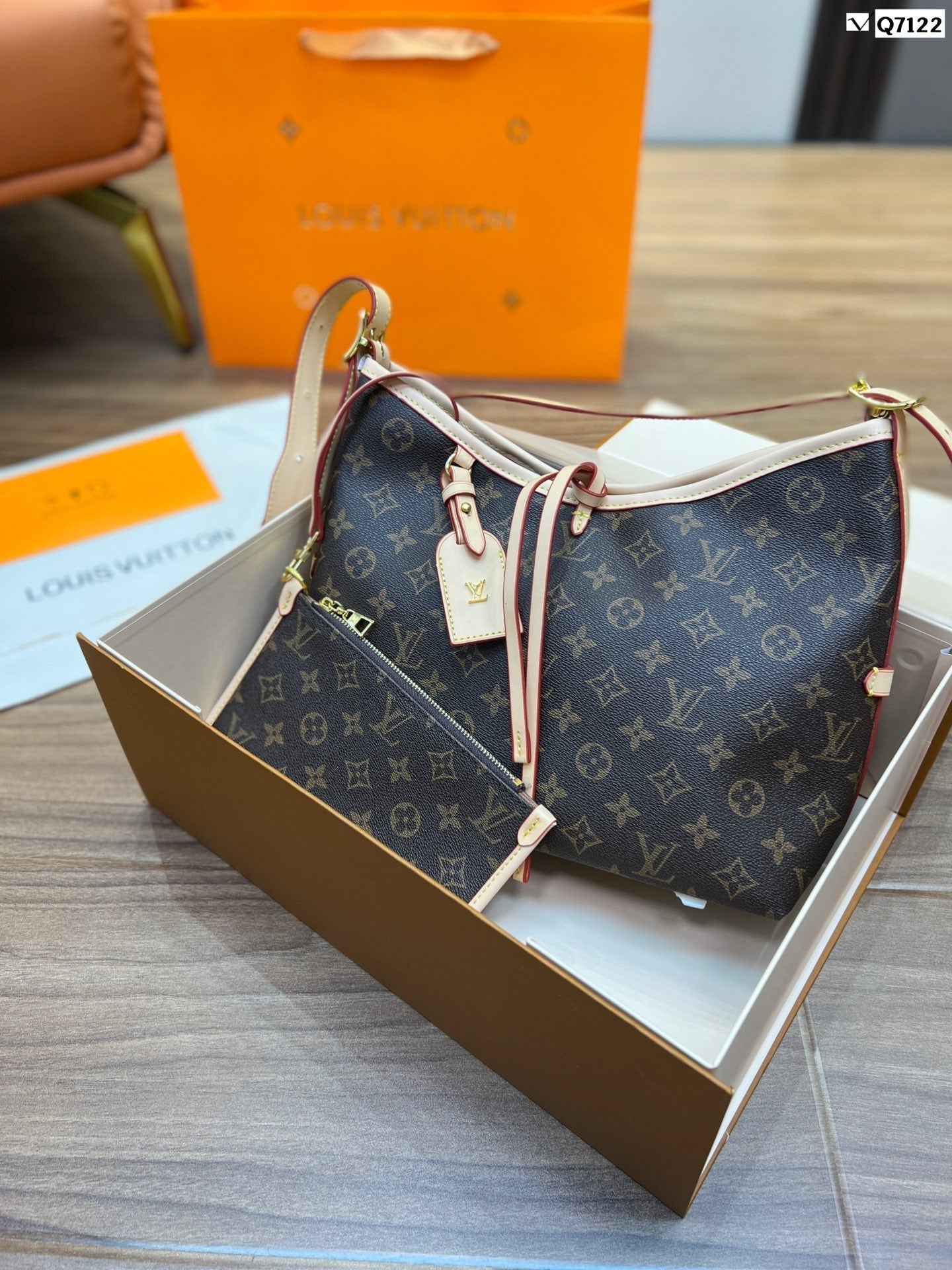 EN - New 1:1 rep Lux Bags LUV 532