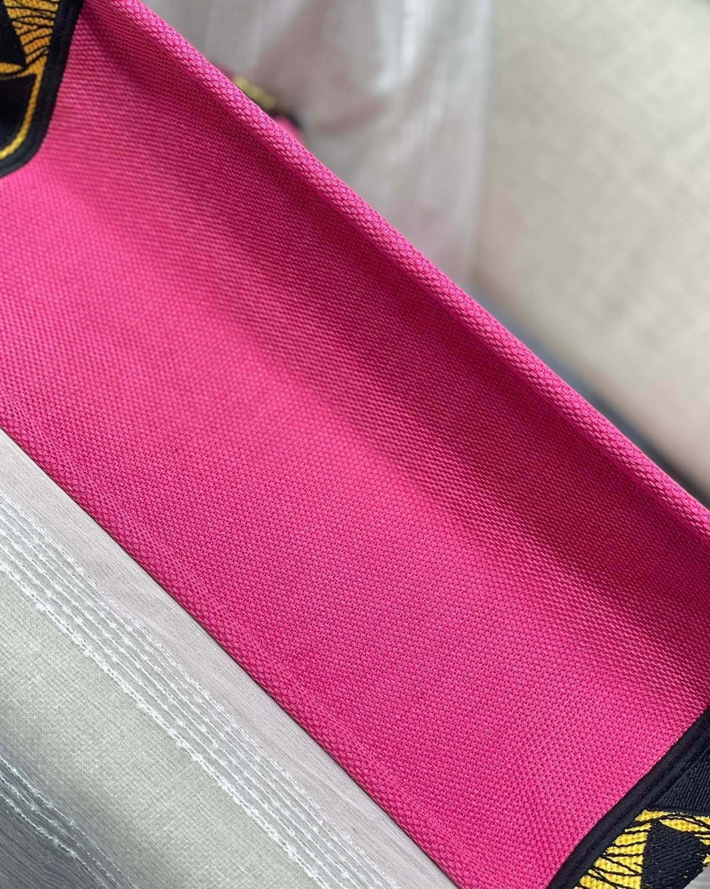 Top Quality MeTop Qualityum Book Tote Pink, For Women, Womens Handbags 14in/36cm CD
