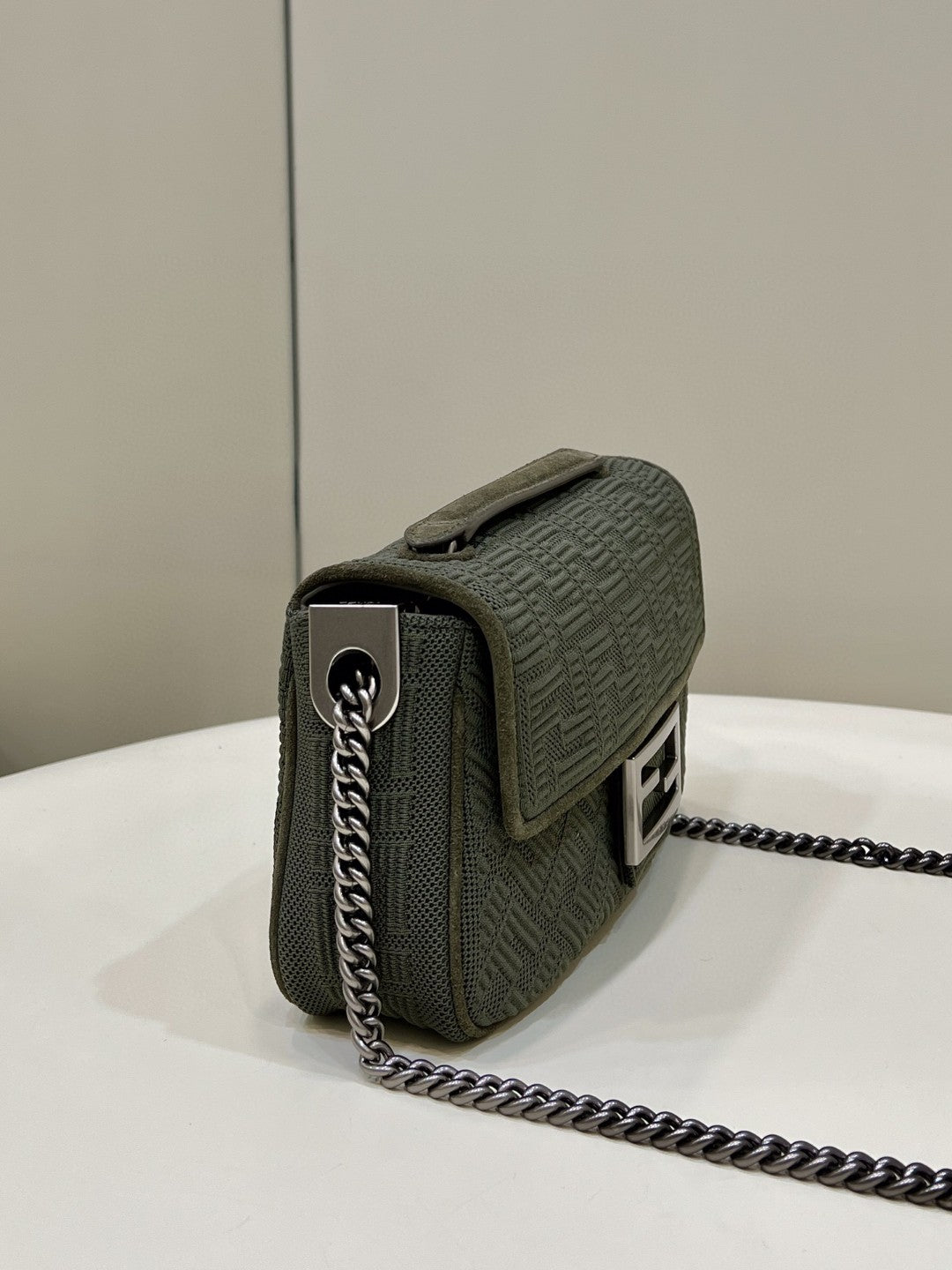 Top QualityTop Quality Baguette Chain Midi Green FF Fabric Bag For Woman 14.5cm/6in 8BR793AHW5F1F2L
