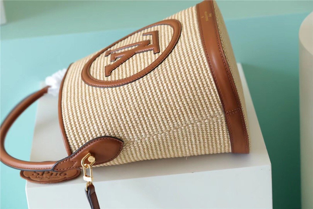 Top Quality Petit Bucket Raffia Caramel Brown For Women, Womens Bags, Shoulder And Crossbody Bags 9.4in/24cm Top Quality M59961