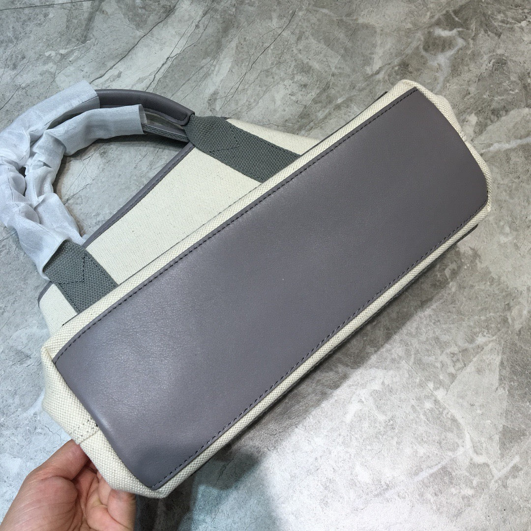 Top Quality Navy Small Cabas Tote Bag In Gray, For Women,  Bags 18.5in/47cm