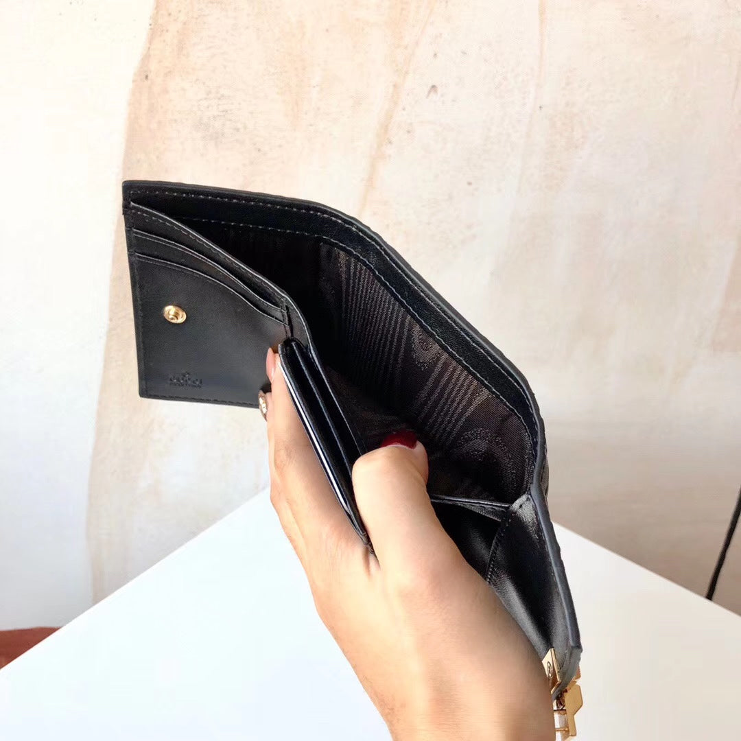EN - New 1:1 rep  Wallet GCI 008