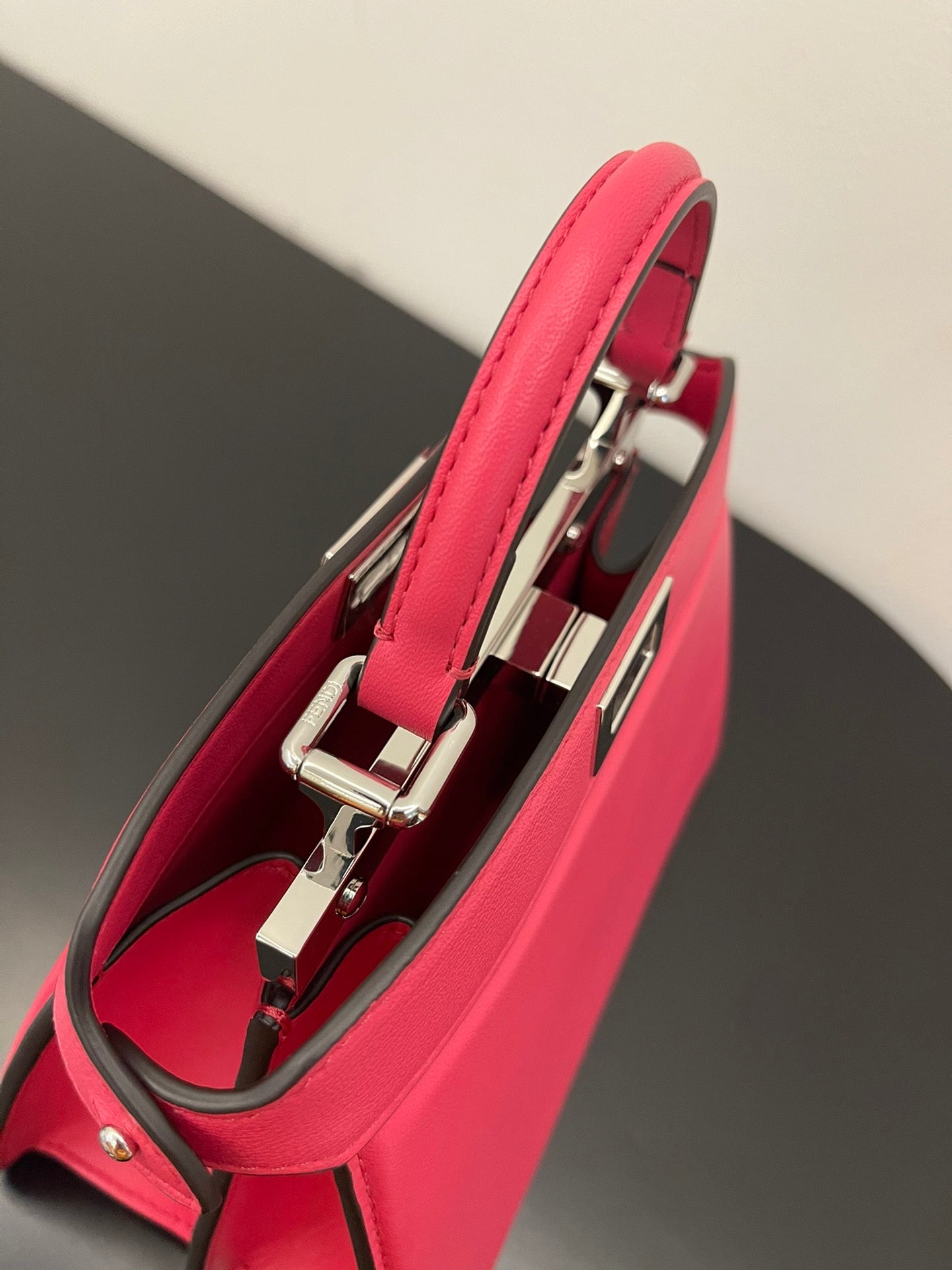 FI Top Quality ISeeU Petite Pink Bag Small For Woman 20cm/8in