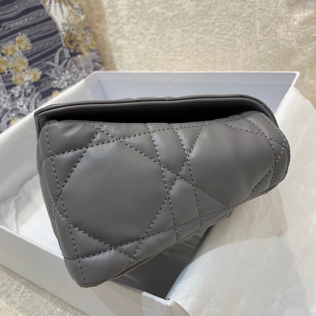 Top Quality MeTop Qualityum Caro Bag Gray Padded Macrocannage, Dark Grey, For Women Womens Handbags, Crossbody Bags, 25cm CD M9242BNGK_M41G