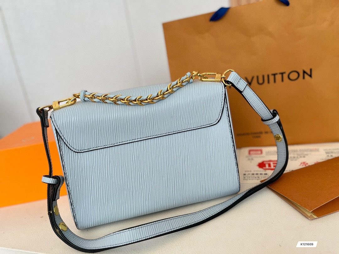 EN - New 1:1 rep Lux Bags LUV 530