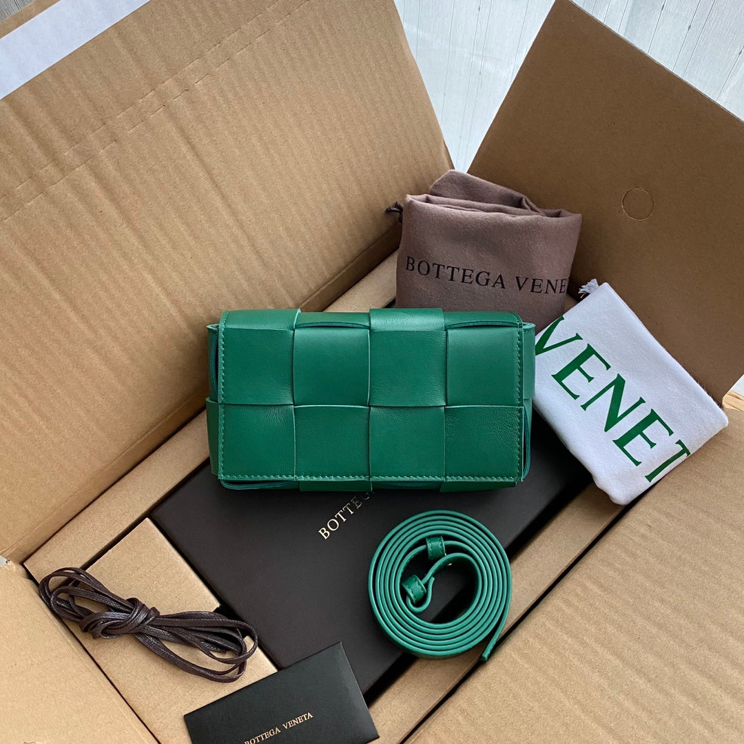 Top Quality Belt Cassette Dark Green, For Women, Women’s Bags 6.9in/17.5cm
