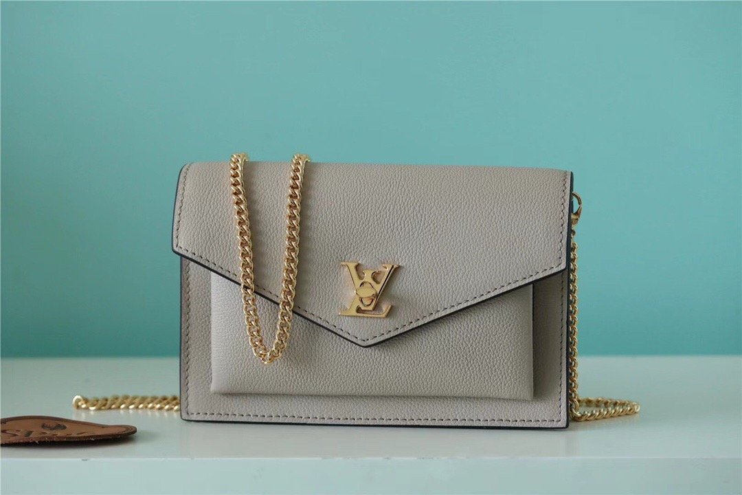 Top Quality Mylockme Chain Pochette Grey For Women,  Shoulder and Crossbody Bags 7.5in/19cm Top Quality 